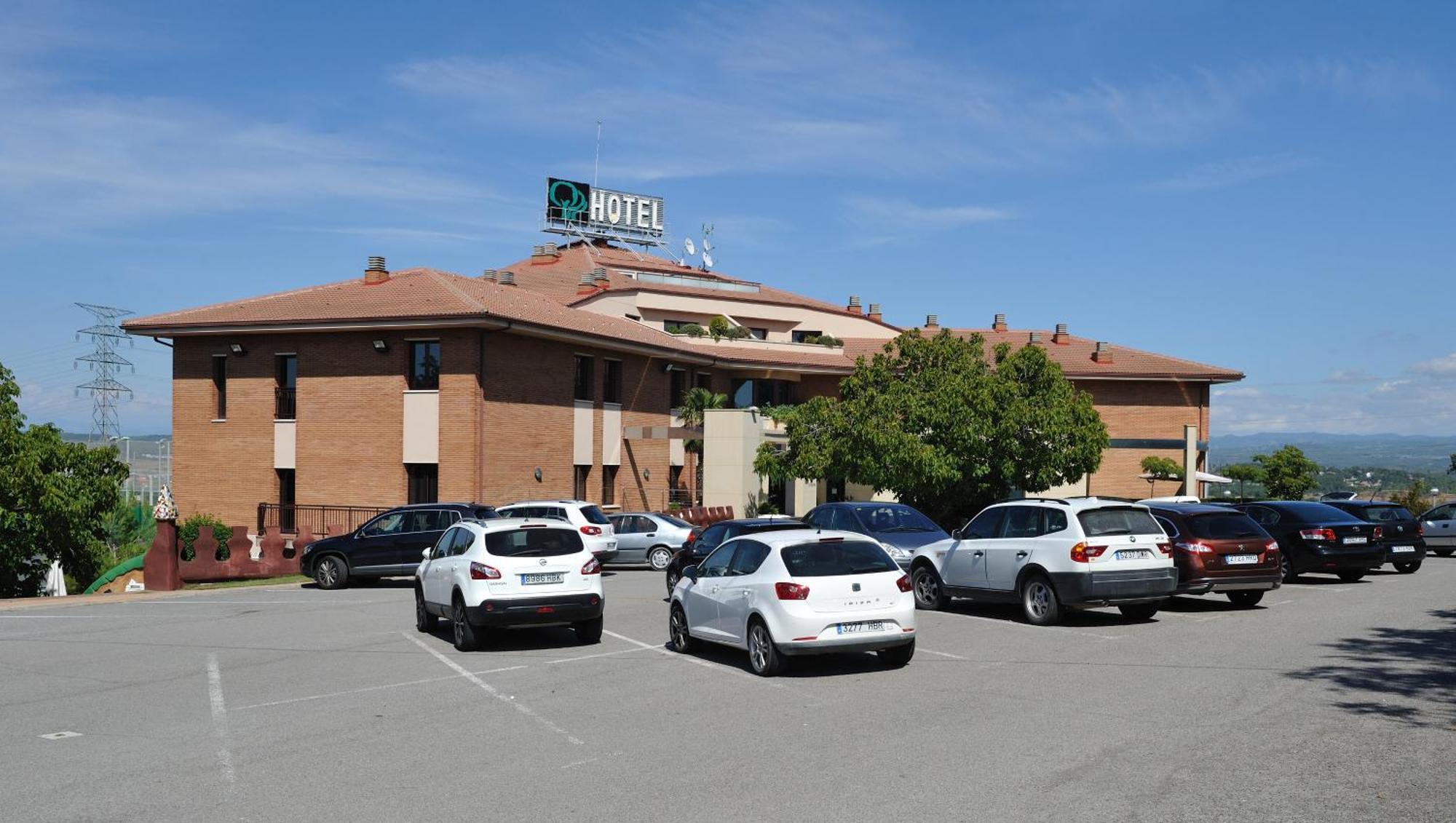 Hotel Els Noguers Manresa Exterior foto